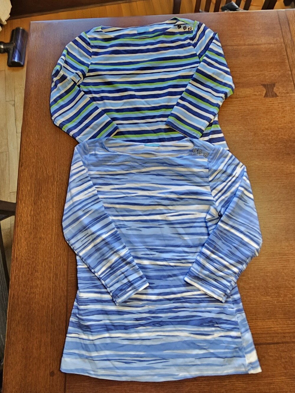 J. McLaughlin Catalina Cloth Tops Size Small